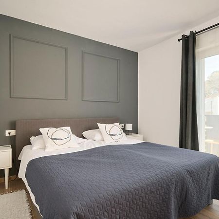 Apartment Martello Forest View Πόρετς Εξωτερικό φωτογραφία