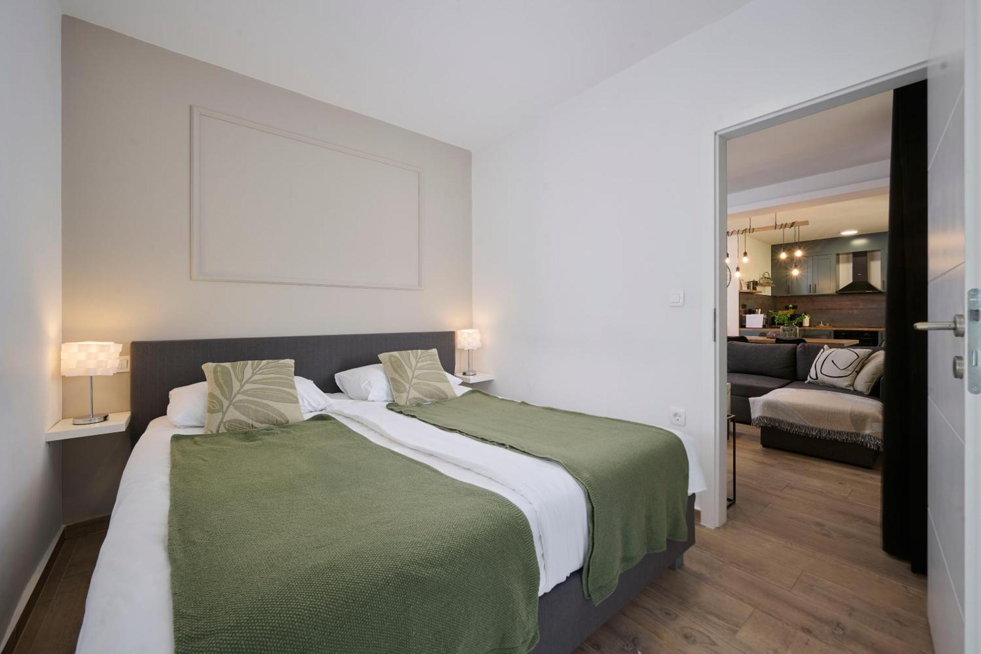 Apartment Martello Forest View Πόρετς Εξωτερικό φωτογραφία