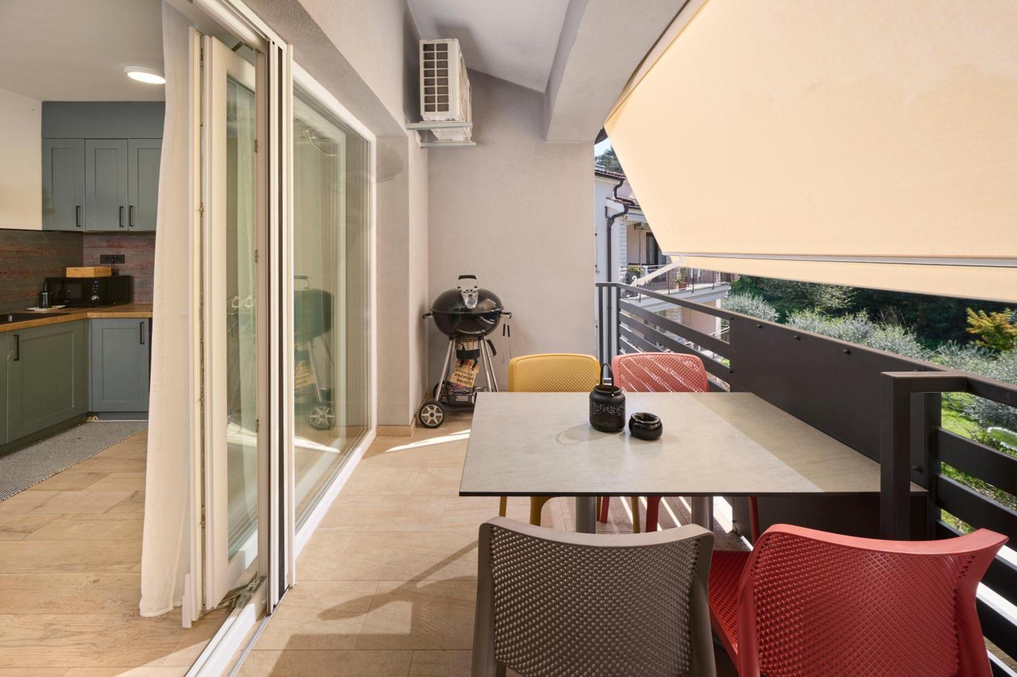 Apartment Martello Forest View Πόρετς Εξωτερικό φωτογραφία