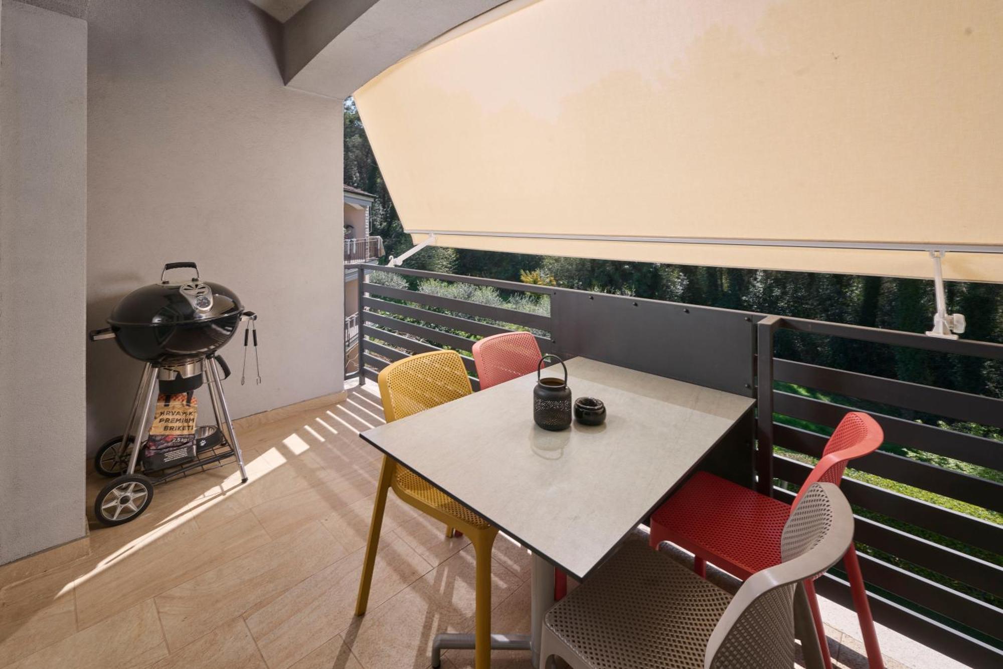Apartment Martello Forest View Πόρετς Εξωτερικό φωτογραφία